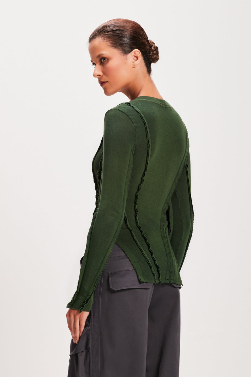 BLUSA RECORTES TINTURADA MALHA VERDE (8080366141667)