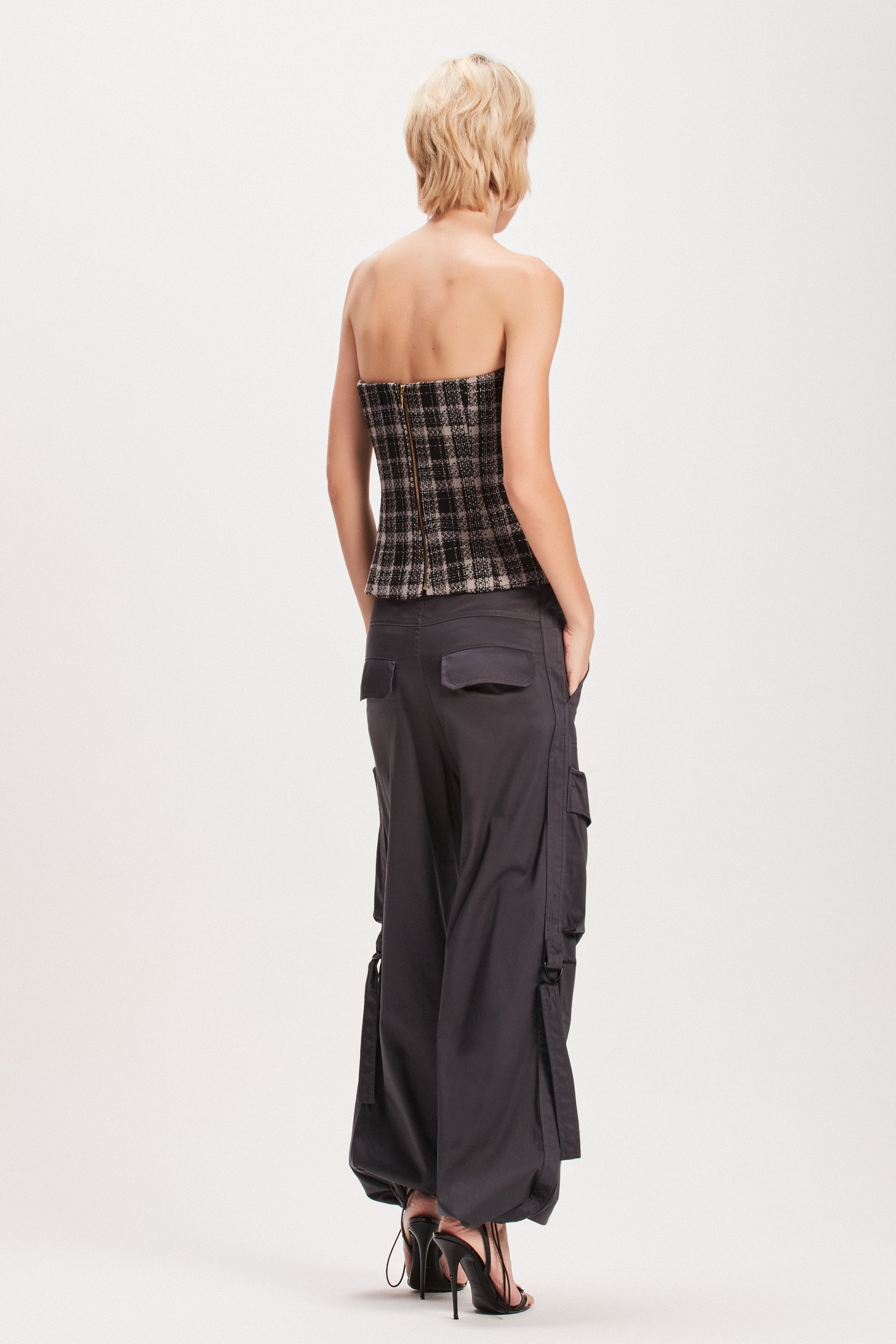TOP CORSET PONTA TWEED CINZA E PRETO – TIG STORE