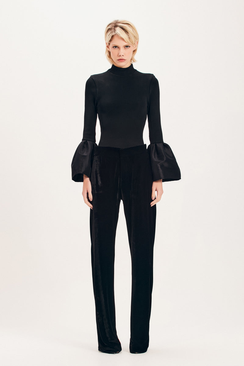 CALÇA RETA ELÁSTICO CINTURA VELUDO PRETO (8098998616291)
