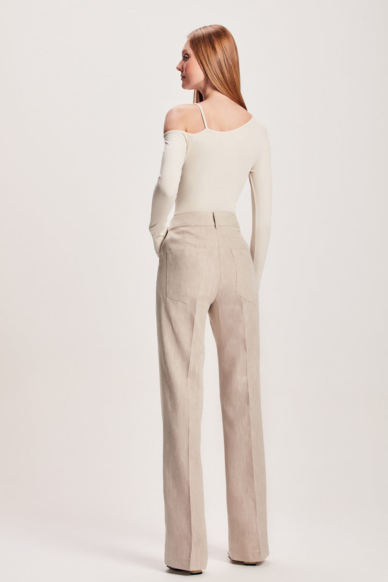 BLUSA DECOTE ASSIMÉTRICO ML MALHA OFF WHITE (8112392995043)