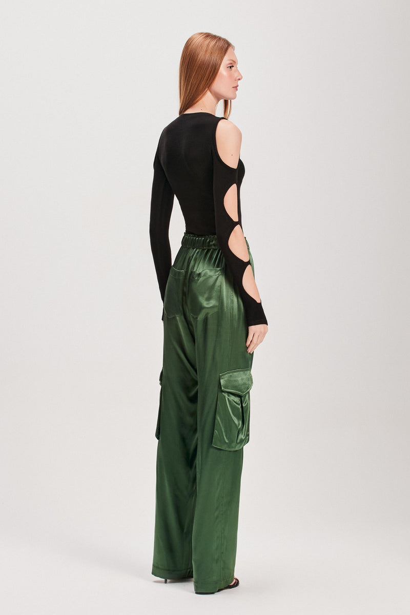 CALÇA CARGO RETA CETIM VERDE (8127959597283)