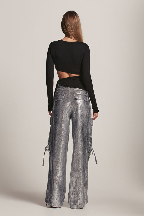 BLUSA MALHA ABERTURA LATERAL FAIXA PRETA (8157843390691)
