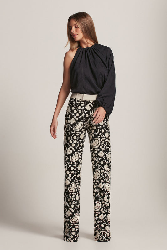 BATA UMA MANGA TEXTURA PRETA (8157842505955)