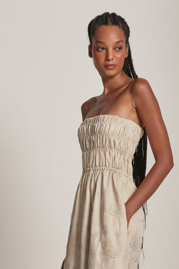 VESTIDO TOMARA QUE CAIA BORDADO BEGE (8193372979427)