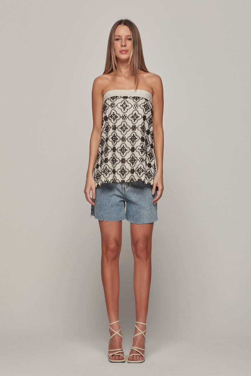 SHORTS JEANS BARRA A FIO (8193369964771)