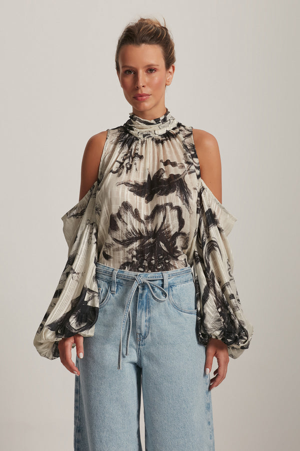 CALÇA JEANS AMARRAÇÃO (8143807480035)