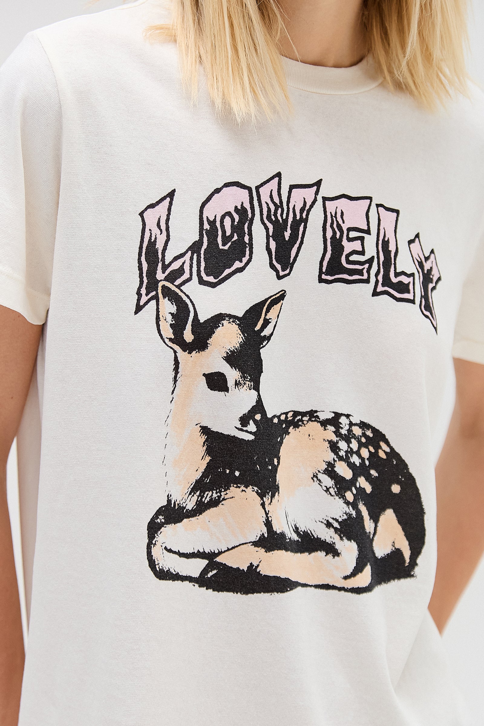 ♡lovely♡ CAMISETA LOVELY – TIG STORE