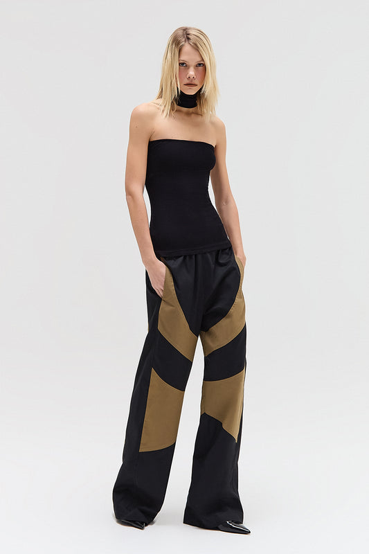 CALÇA RECORTES TRICOLINE VERDE OLIVA E PRETA (8644102848739)