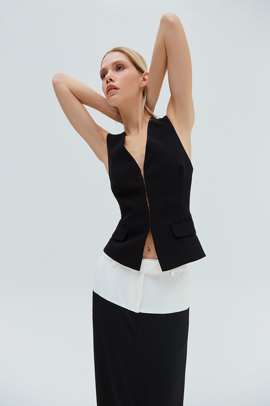 COLETE ALFAIATARIA CREPE PRETO (8319872991459)