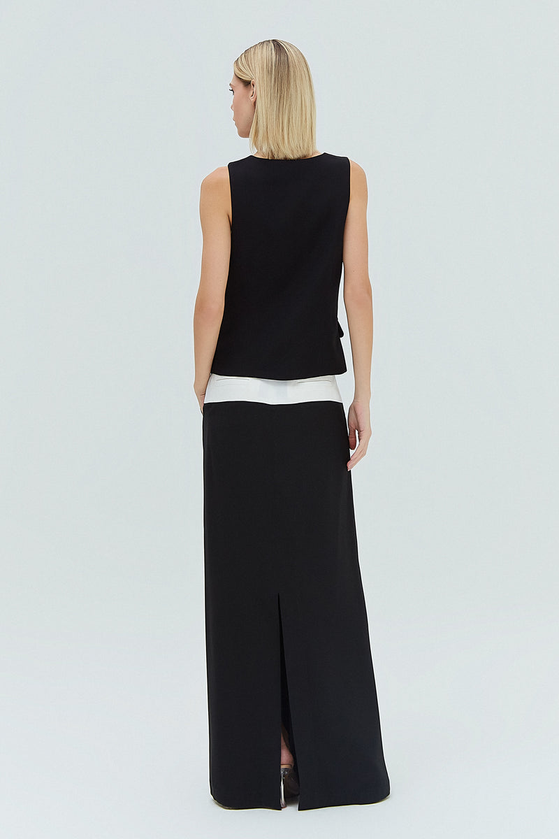 COLETE ALFAIATARIA CREPE PRETO (8319872991459)