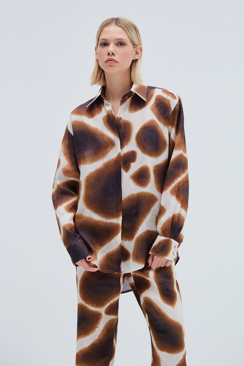 CAMISA LINHO ESTAMPA GIRAFA (8257061290211)