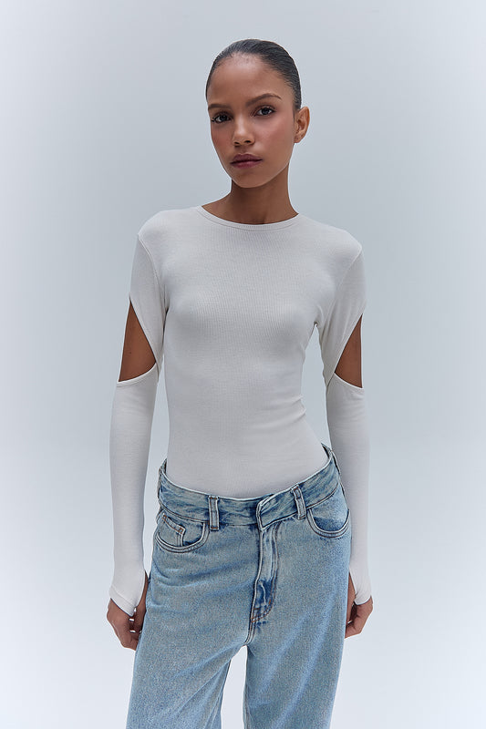 BLUSA MANGA LONGA RECORTE BRAÇO MALHA OFF WHITE (8537379012835)