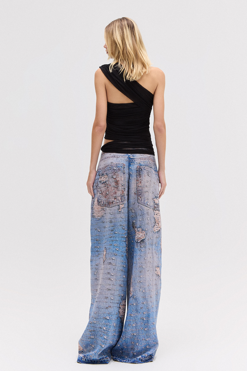 CALÇA SARJA PERNA AMPLA ESTAMPA JEANS ALFINETES (8791557996771)