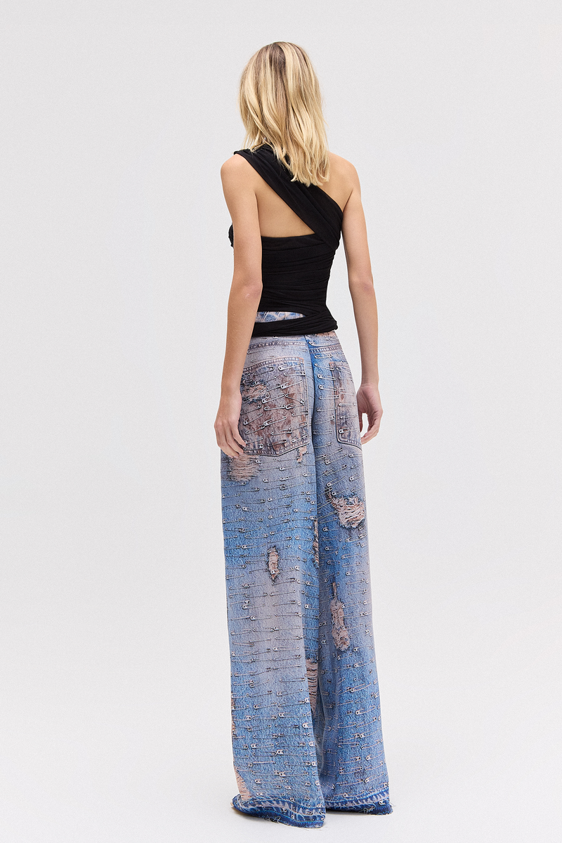 CALÇA SARJA PERNA AMPLA ESTAMPA JEANS ALFINETES (8791557996771)
