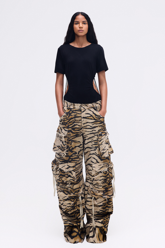 BODY ABERTURA LATERAL MANGA CURTA MALHA PRETA (8748925190371)