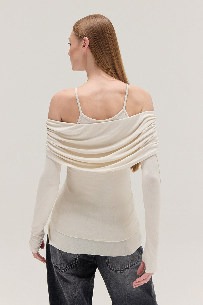 BLUSA MANGA LONGA PALA OMBRO A OMBRO MALHA BEGE (8537378717923)