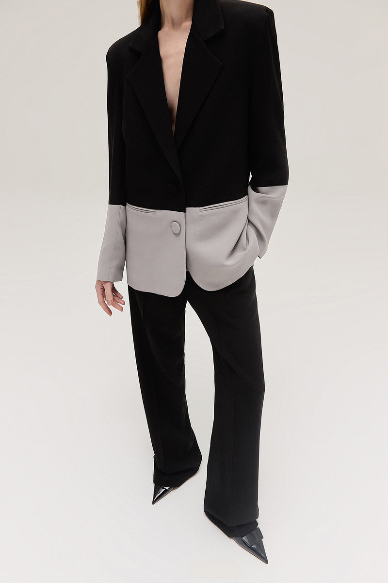 BLAZER BICOLOR CREPE PATOU PRETO E CINZA (8537361907939)