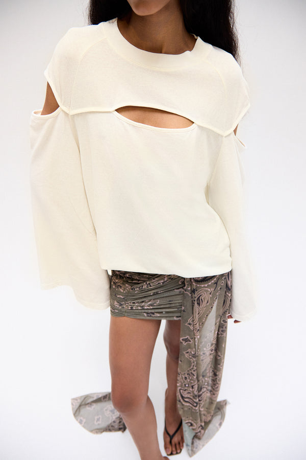BLUSA AMPLA RECORTES COLO E BRAÇO MALHA MANTEIGA (8699441021155)