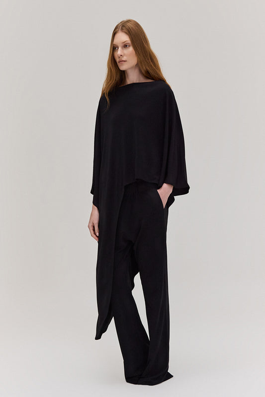 BLUSA ASSIMÉTRICA JERSEY PRETO (8672249577699)