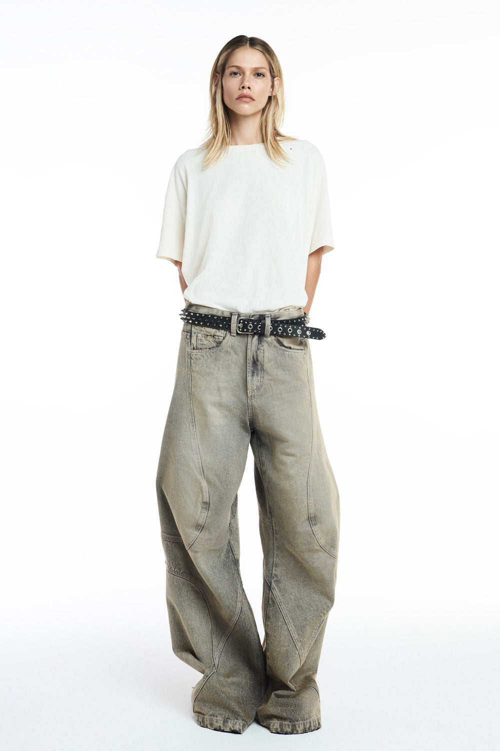CALÇA JEANS CINZA RECORTES – TIG STORE