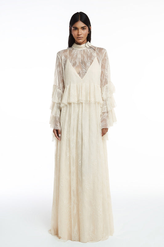 VESTIDO LONGO GOLA ALTA BABADOS CINTURA E MANGAS RENDA OFF WHITE (8809478881507)