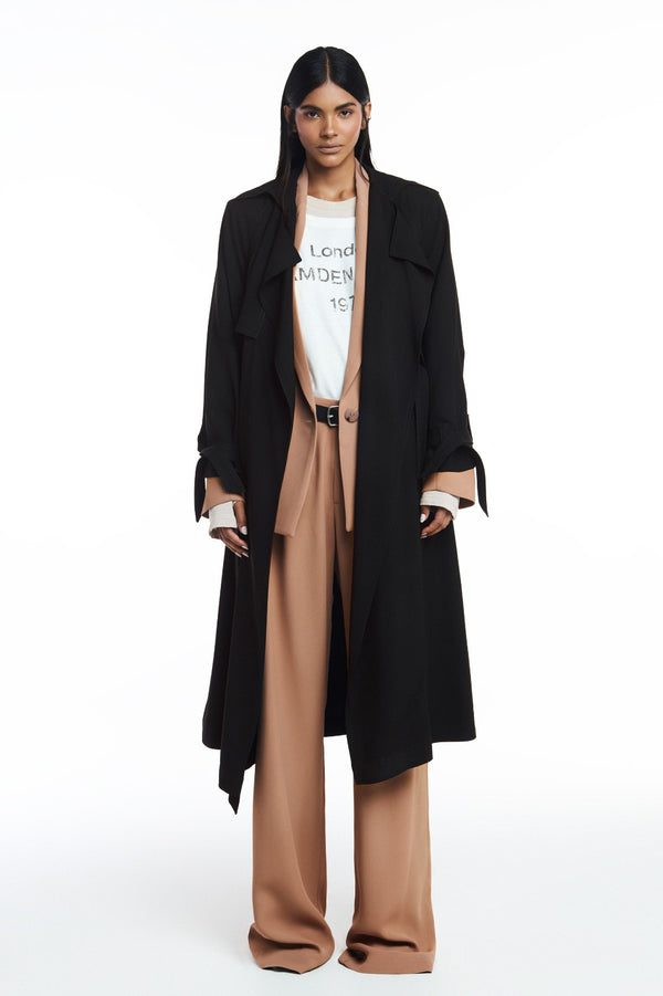 CASACO LONGO CREPE PATOU PRETO (8809477832931)
