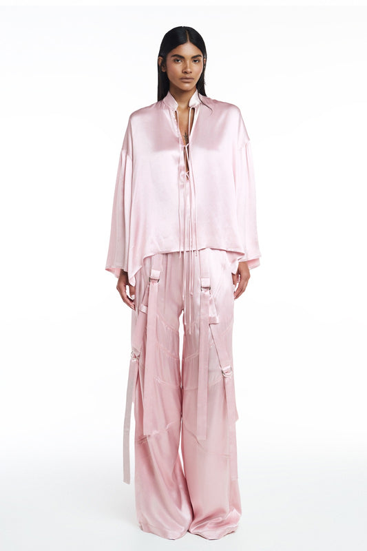 BATA AMARRAÇÕES CETIM ROSA (8809476063459)