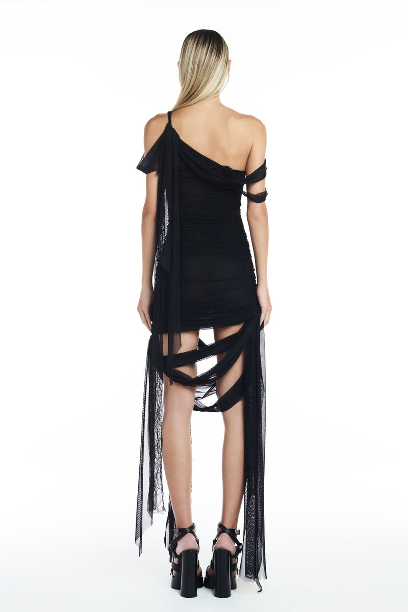 VESTIDO CURTO UM OMBRO TULE DRAPEADO FAIXAS RENDA PRETA (8809478652131)