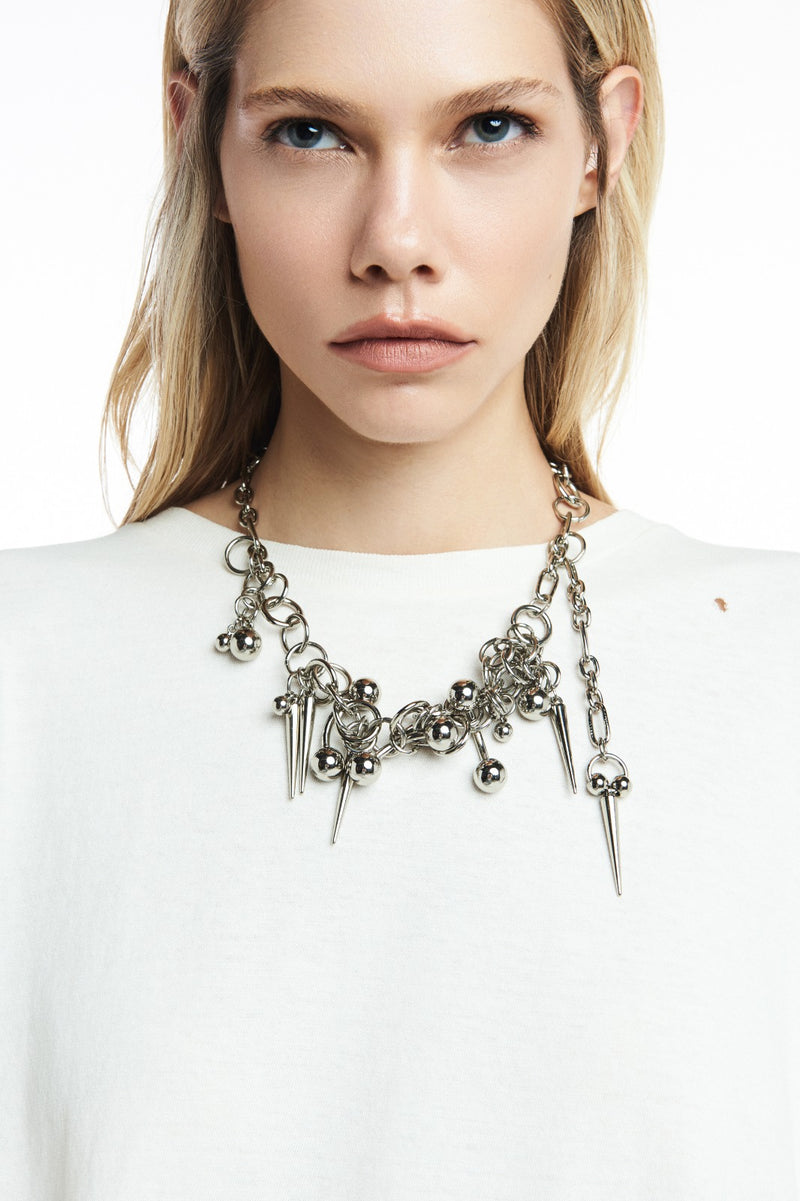 COLAR PINGENTES SPIKE E ESFERA (8809477996771)