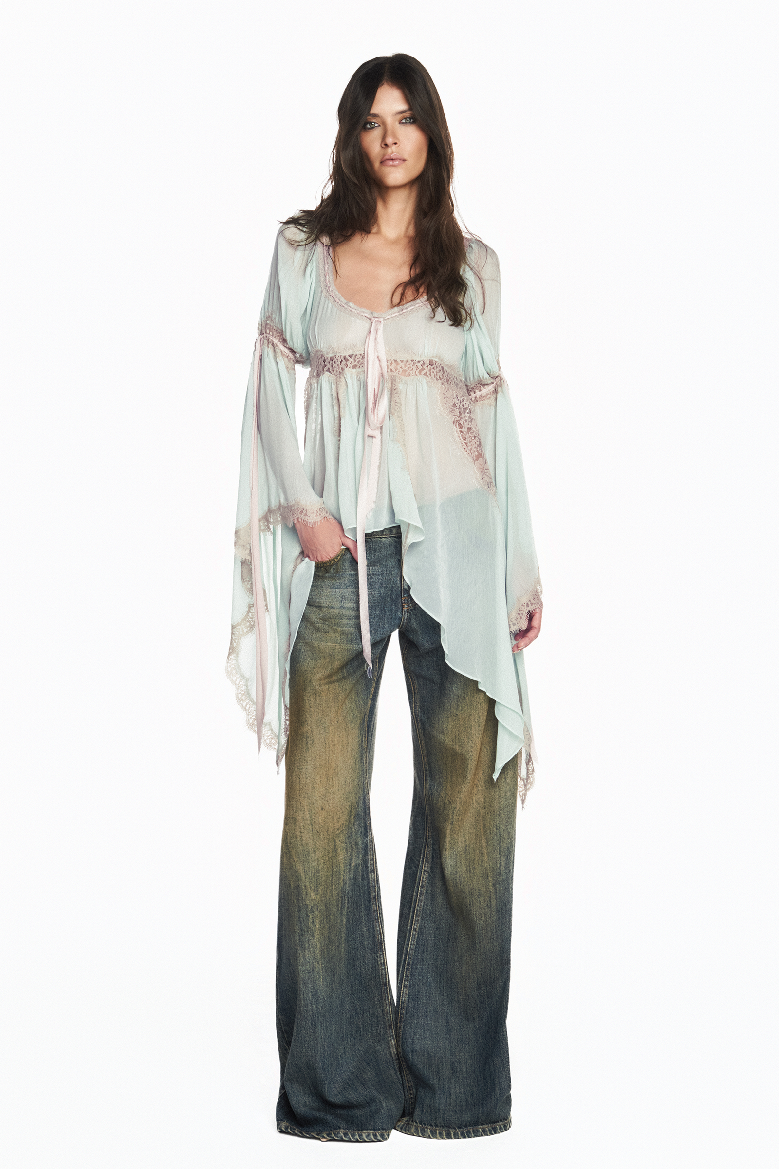 CALÇA JEANS DIRTY FLARE CINTURA BAIXA – TIG STORE