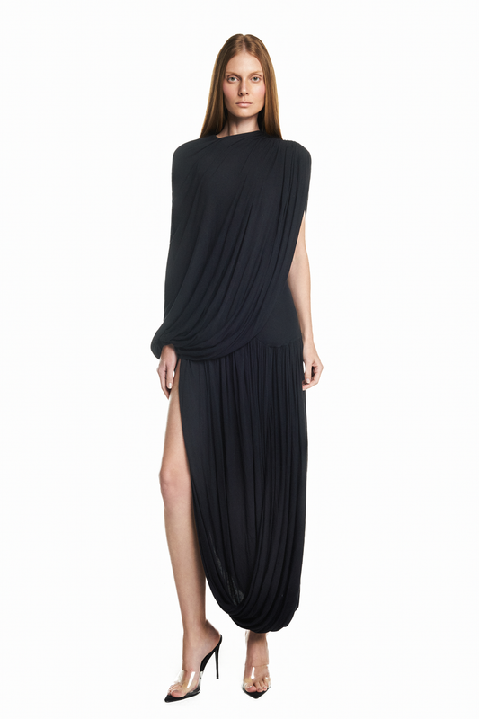 VESTIDO LONGO CAPA SOBREPOSTA SAIA TORCIDA MALHA PRETO