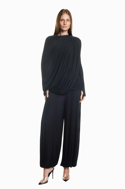 BLUSA MANGA LONGA CORPO DRAPEADO CAPA SOBREPOSTA MALHA PRETA