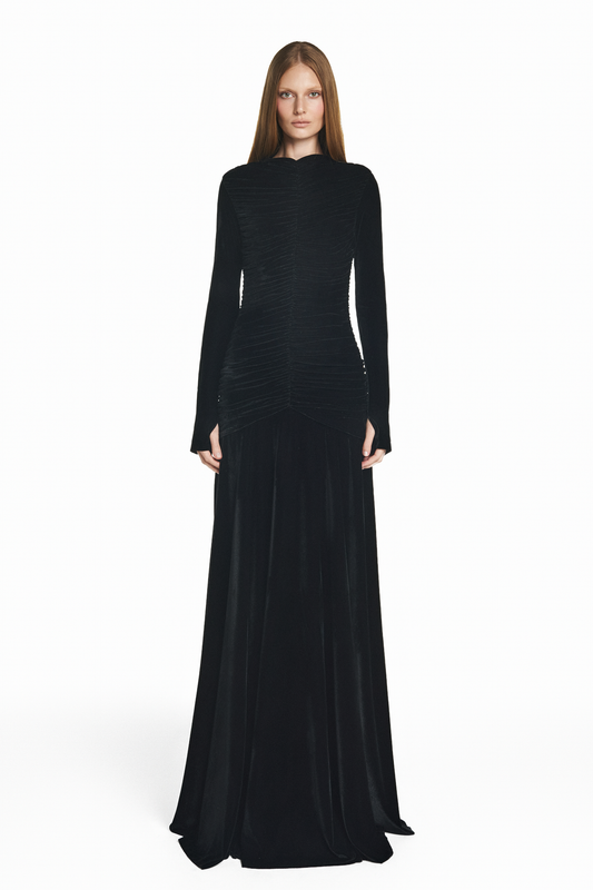 VESTIDO LONGO CORPO DRAPEADO MANGA LONGA VELUDO PRETO