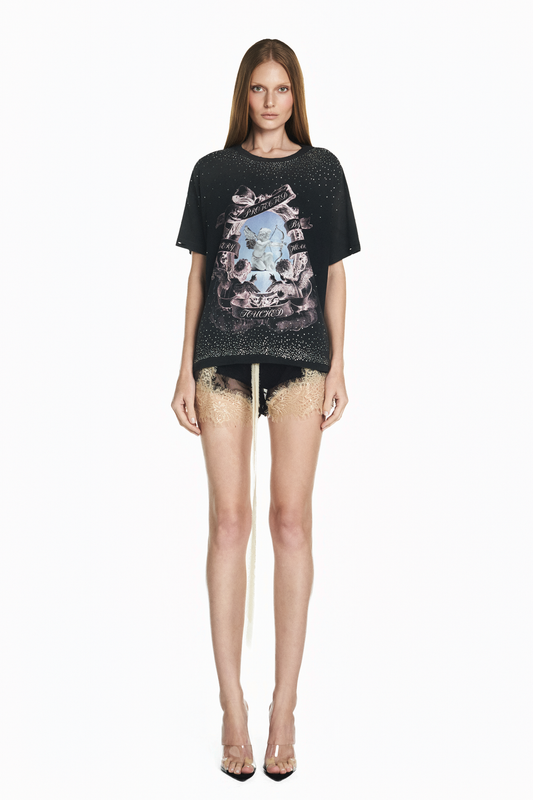 SHORTS RENDA PRETA COM RENDA BEGE