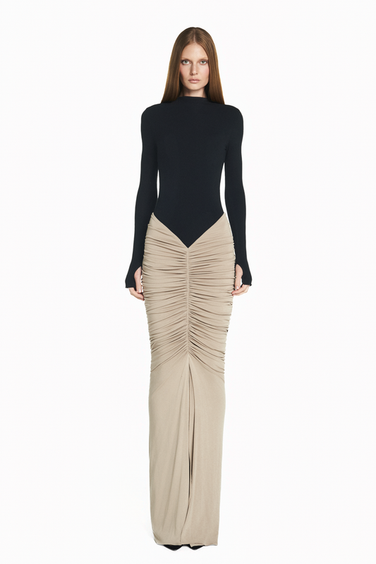 VESTIDO LONGO MANGA LONGA SAIA DRPEADA COSTAS ABERTAS MALHA STONE E PRETA