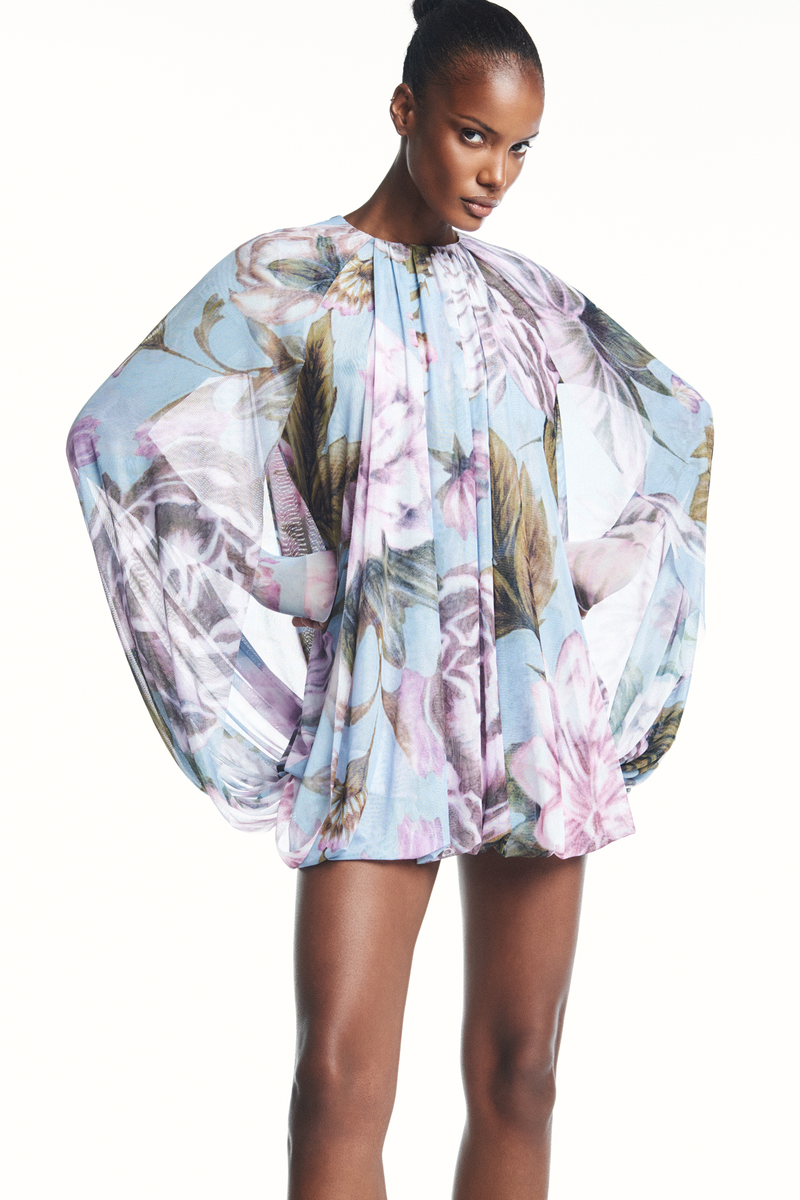 VESTIDO CURTO AMPLO BALONÊ CAPA TULE FLORAL AZUL (8980756365539)