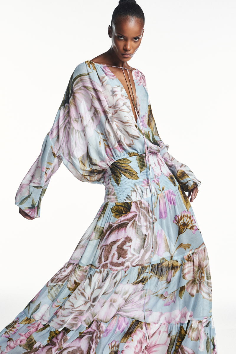 SAIA LONGA CAMADAS PALA LASTEX GEORGETE FLORAL AZUL (8980755415267)