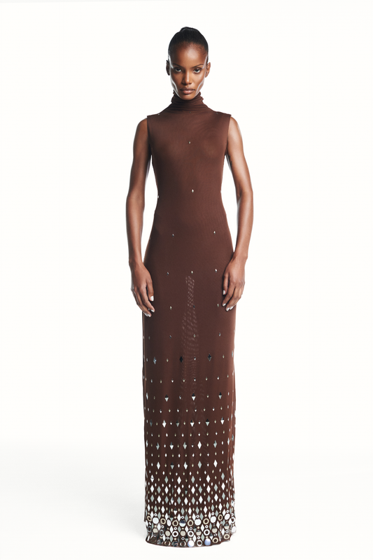 VESTIDO LONGO GOLA ALTA SEM MANGA METAIS TULE MARROM (8980758233315)