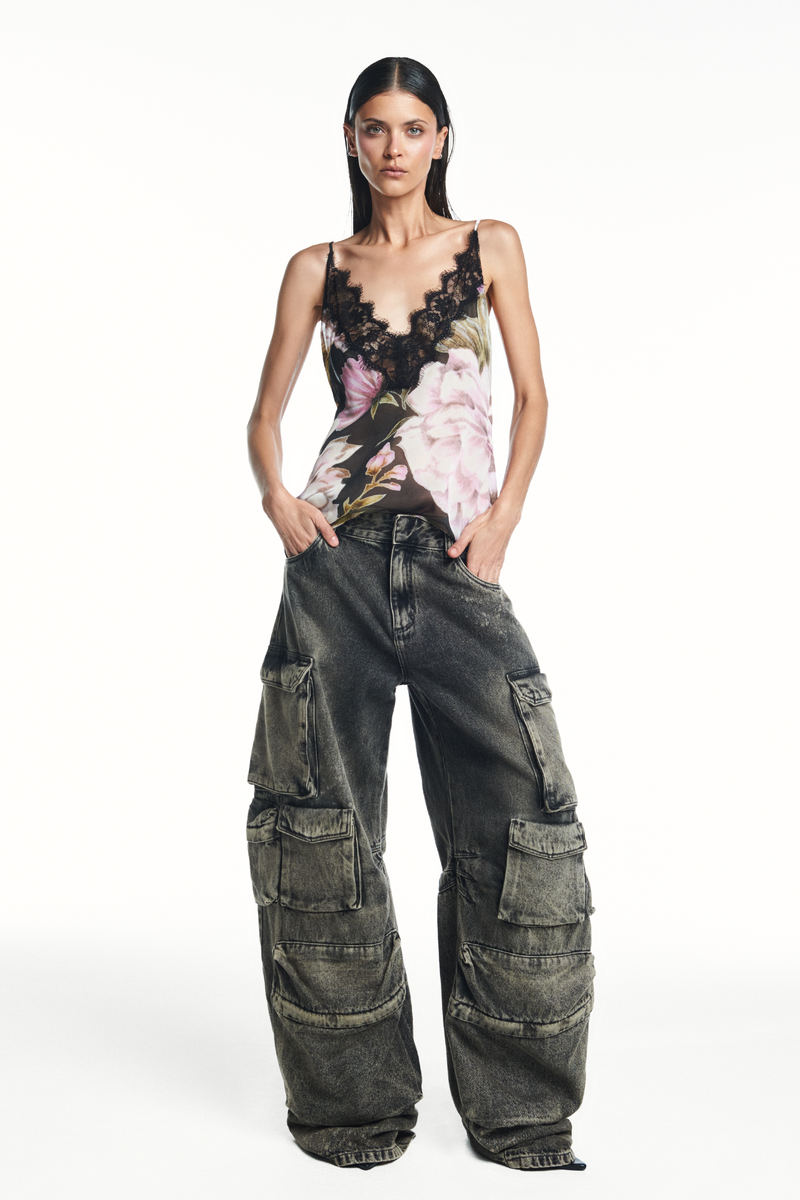 CALÇA JEANS BLACK MÚLTIPLOS BOLSOS (8980760428771)