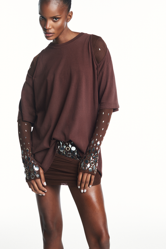 CAMISETA ABERTURA OMBRO MALHA MARROM (8980753023203)