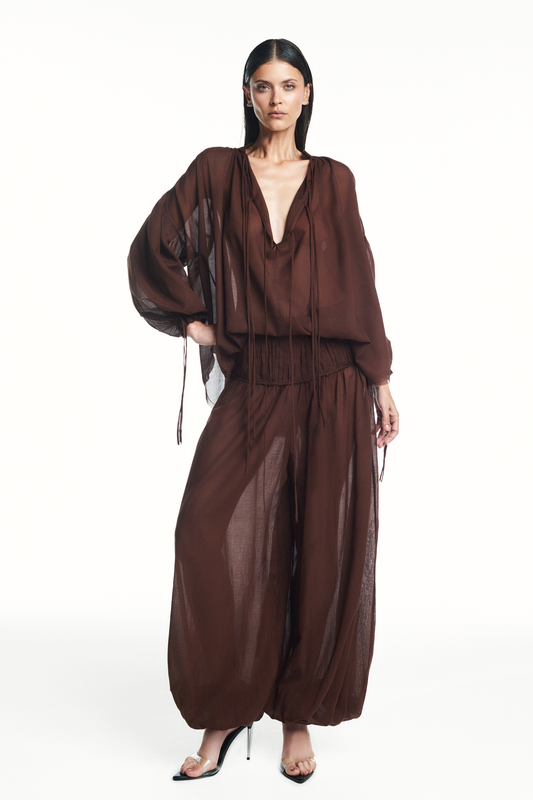 BATA AMPLA ALGODÃO MARROM (8980749615331)