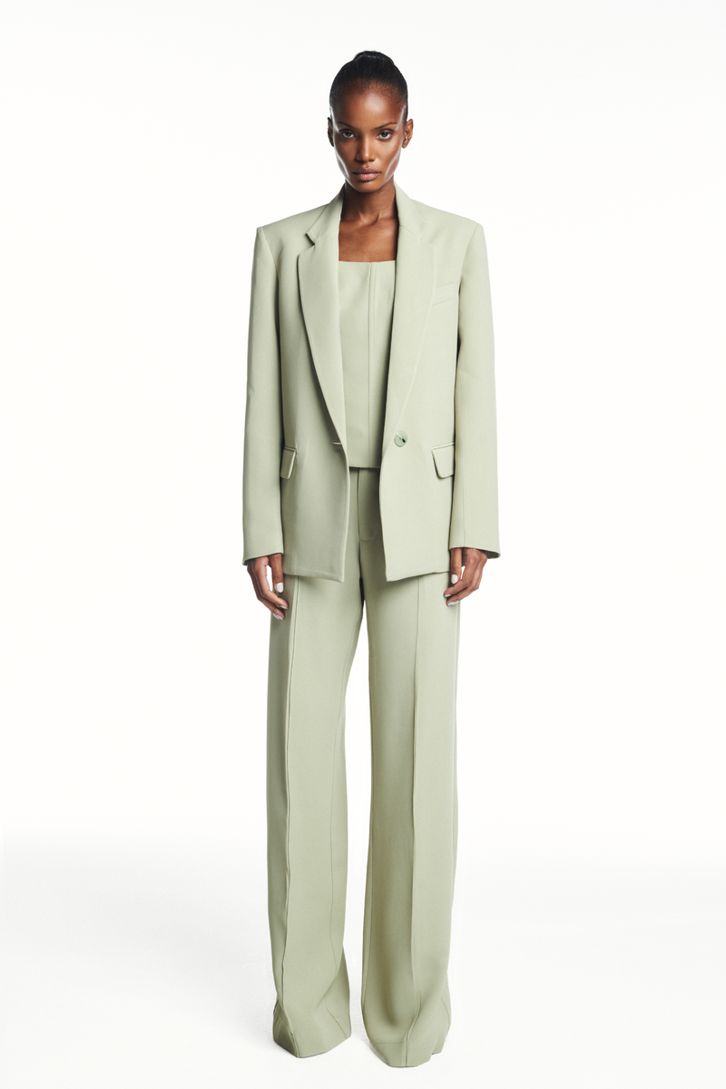 CALÇA ALFAIATARIA PERNA RETA FRISO FRONTAL PATOU HEAVY VERDE MENTA (8980752400611)