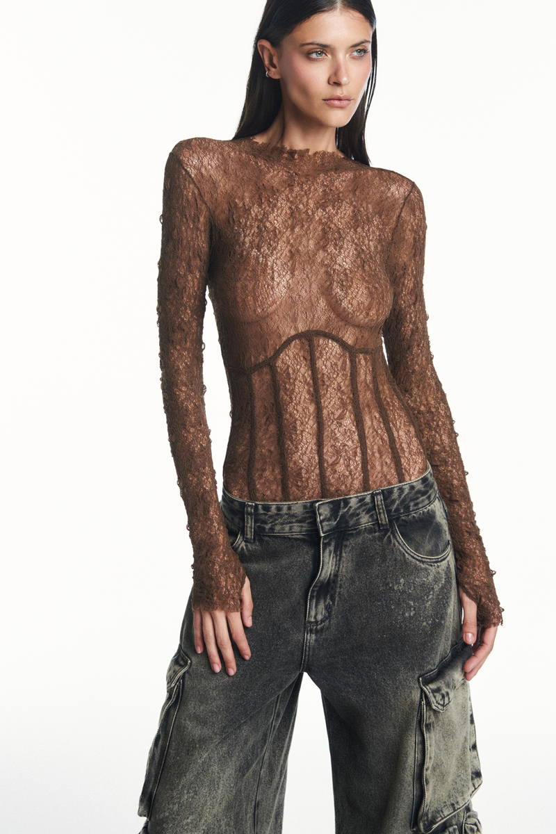 BODY MANGA LONGA RECORTES RENDA MARROM (8980752204003)