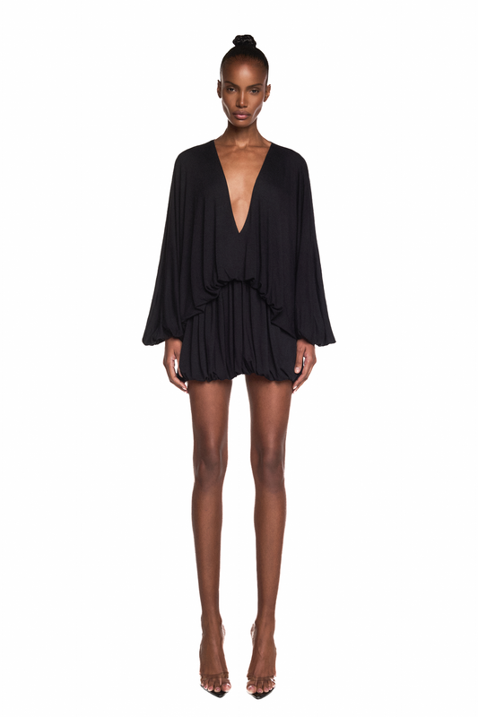 VESTIDO CURTO AMPLO MANGA LONGA DECOTE V BABADO BALONÊ MALHA PRETA