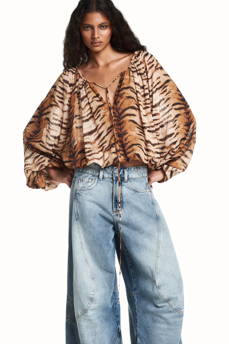 CALÇA JEANS RECORTES