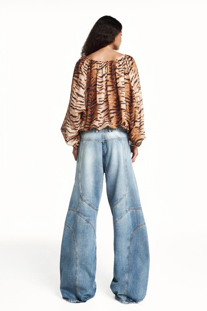 CALÇA JEANS RECORTES