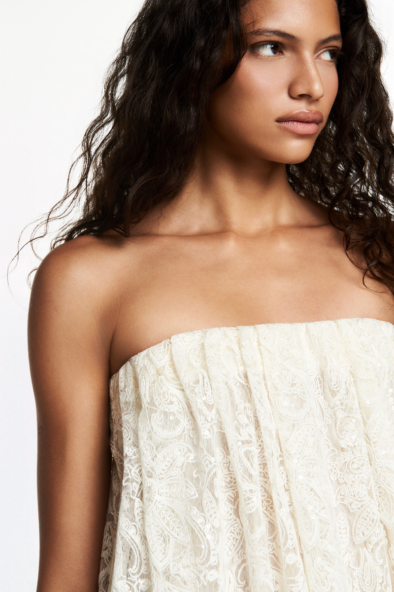 VESTIDO LONGO TOMARA QUE CAIA TULE CORDONÊ BORDADO