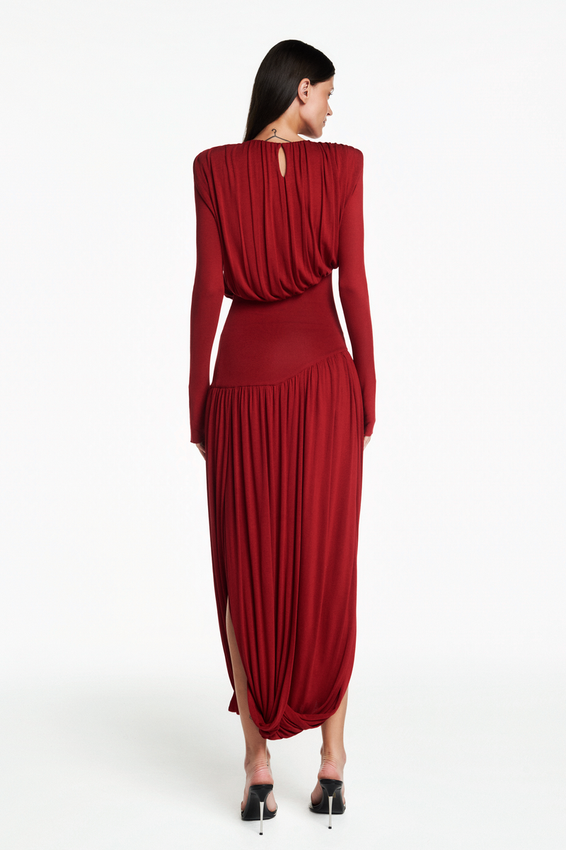 VESTIDO LONGO MANGA LONGA SAIA TORCIDA CORPO DRAPEADO MALHA VERMELHO