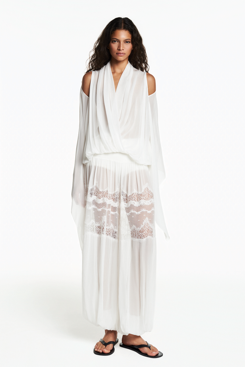 CALÇA PALA E PUNHO LASTEX RENDA PERNA GEORGETE OFF WHITE