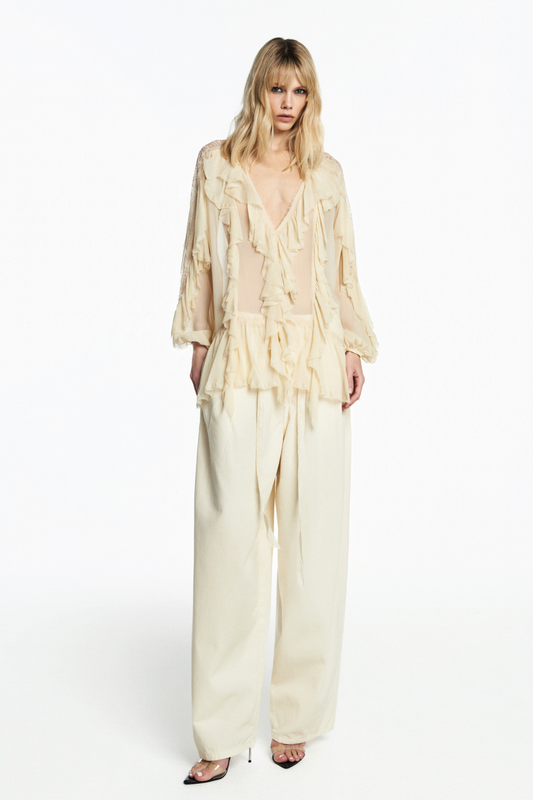 CALÇA PREGAS PERNA AMPLA SARJA MANTEIGA